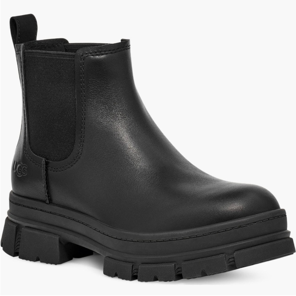 UGG Black Chelsea Lug Boots